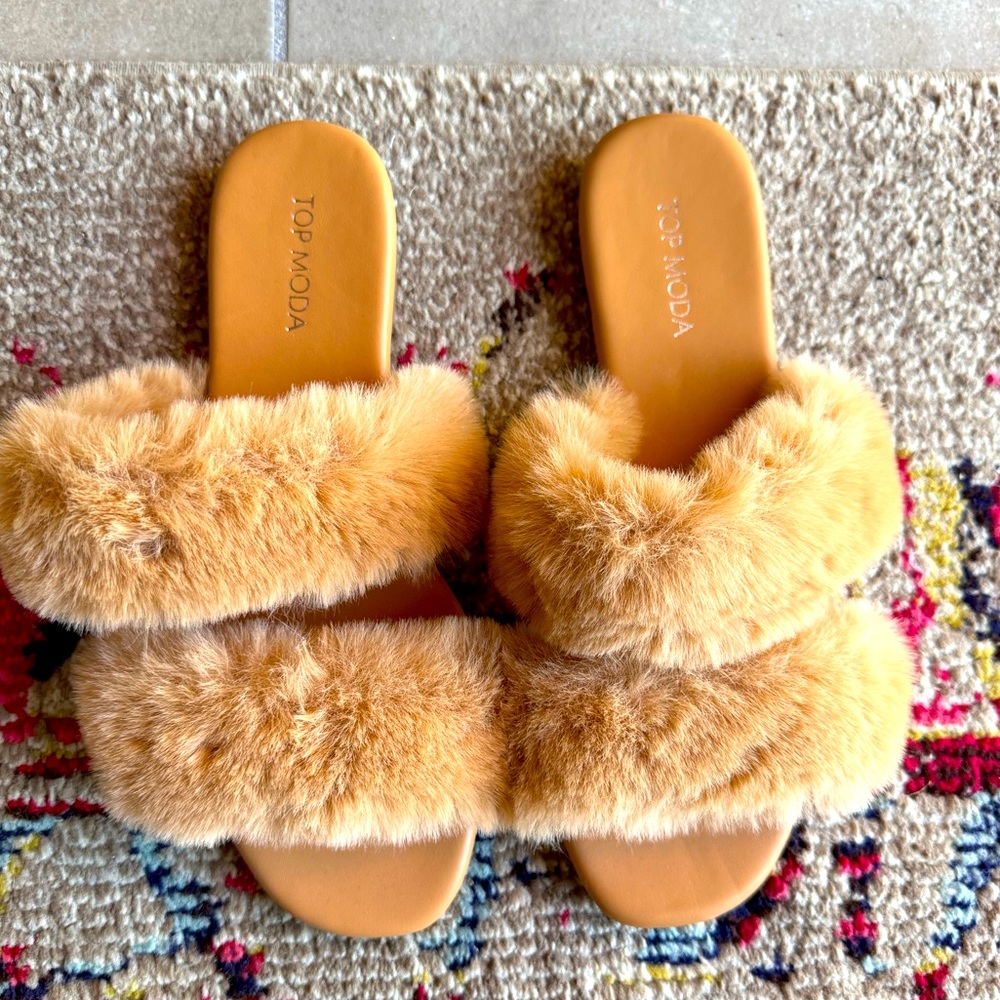 TOP MODA FAUX FUR SANDALS - 9
